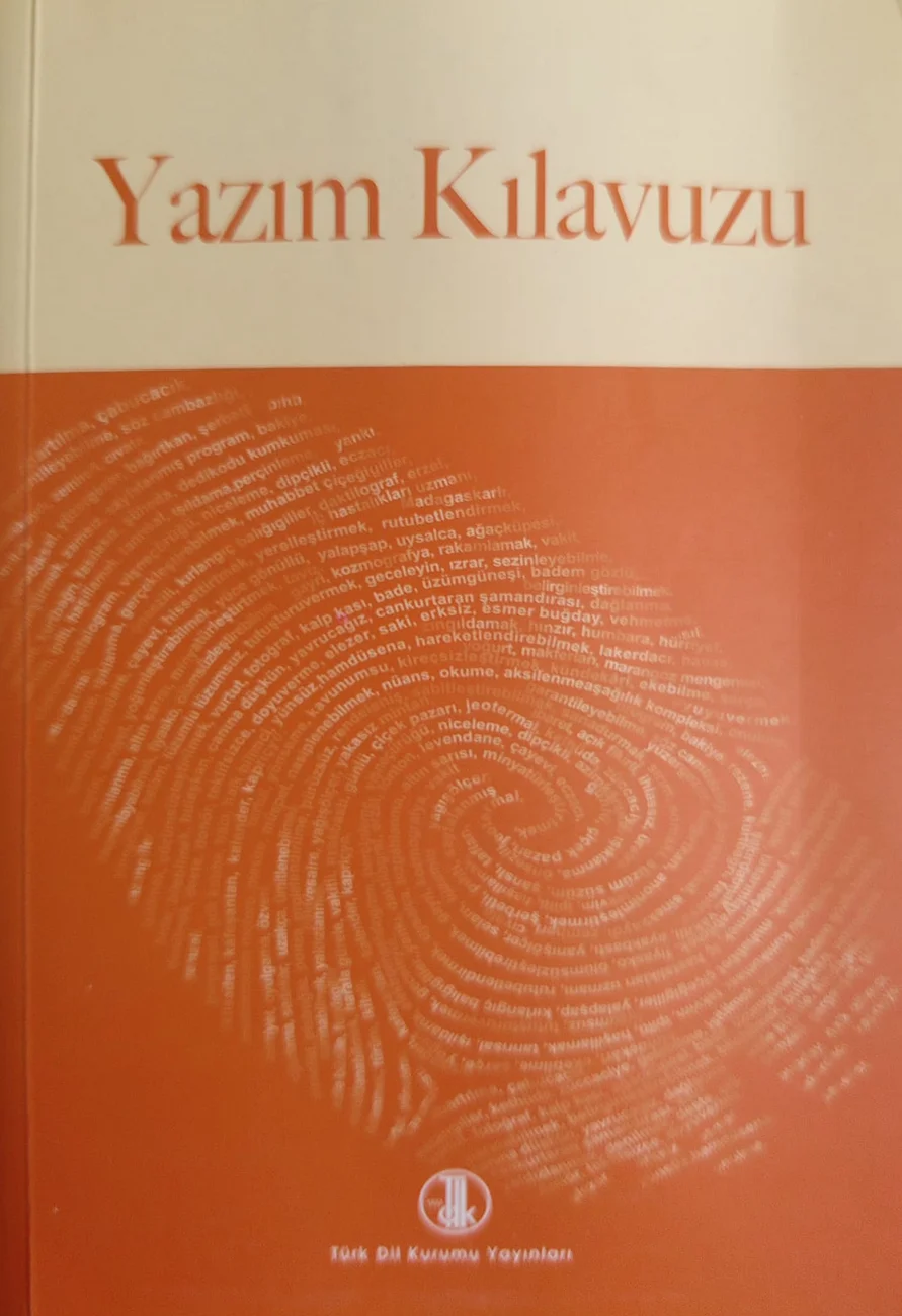 Yazım Kılavuzu — Türk Dil Kurumu 2018 baskısının kapağı