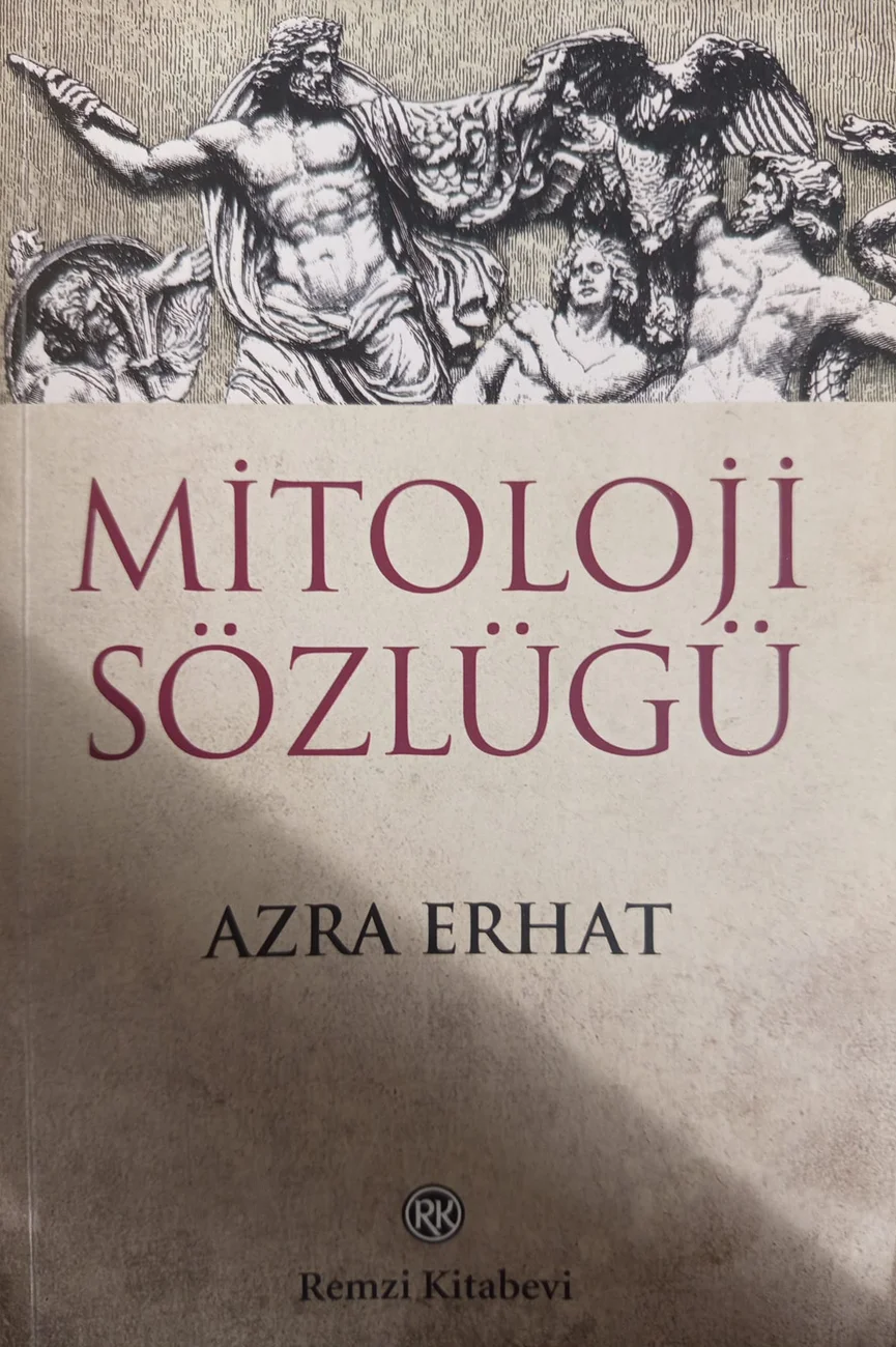Mitoloji Sözlüğü — Remzi Kitabevi 2017 baskısının kapağı